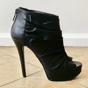 Michael Antonio Women's Kourtney Ankle Bootie, Black Size 8.5